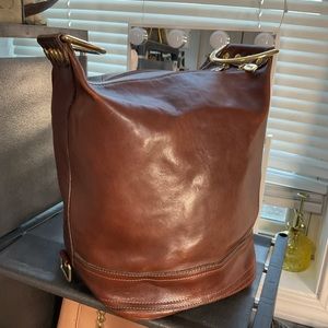 Stunning Authentic Valentina Leather Tote Bag